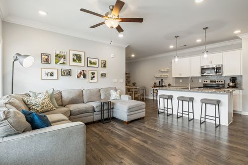 apt-103-7483 Highway 70 S, Nashville, TN, 37221-1880 | Card Image