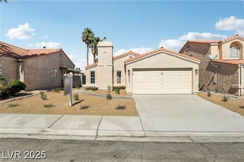 7400 Queen Palm Dr, Las Vegas, NV, 89128-3234 | Card Image