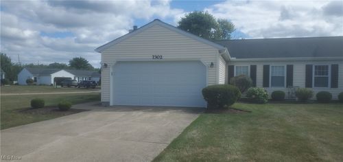 7302 Olde Farm Ln, Mentor, OH, 44060-8401 | Card Image