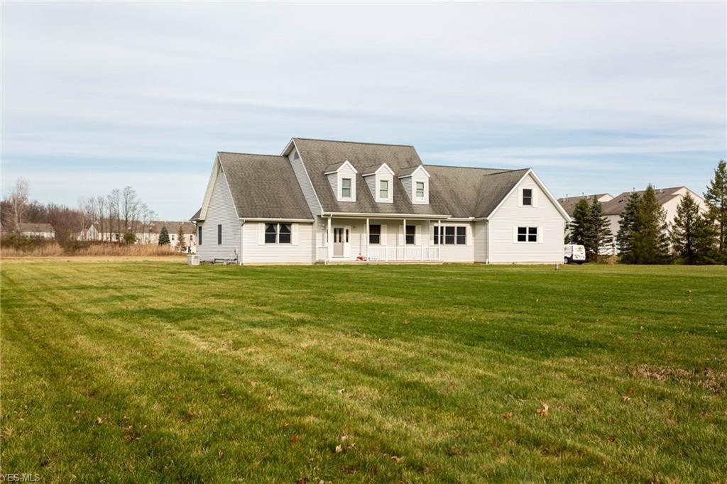 27304 Schady Road, Sold in Olmsted Township Zoocasa