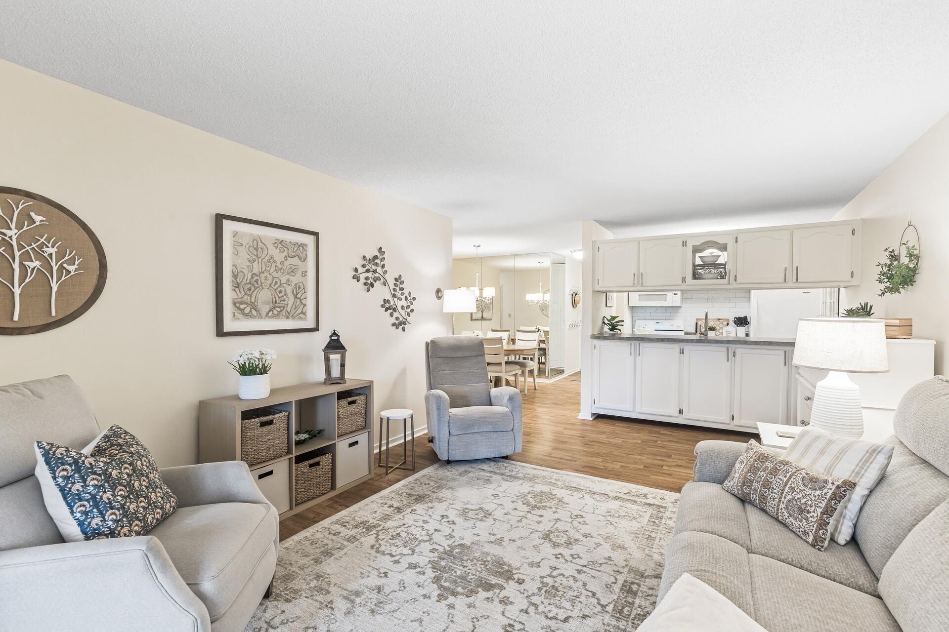 Hamline Ave, Saint Paul, MN 55113
