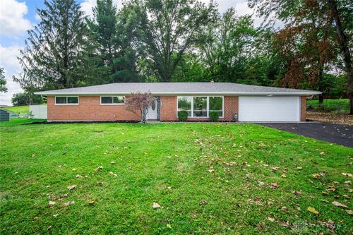 2743 Ironwood Dr, Springfield, OH, 45504-4058 | Card Image