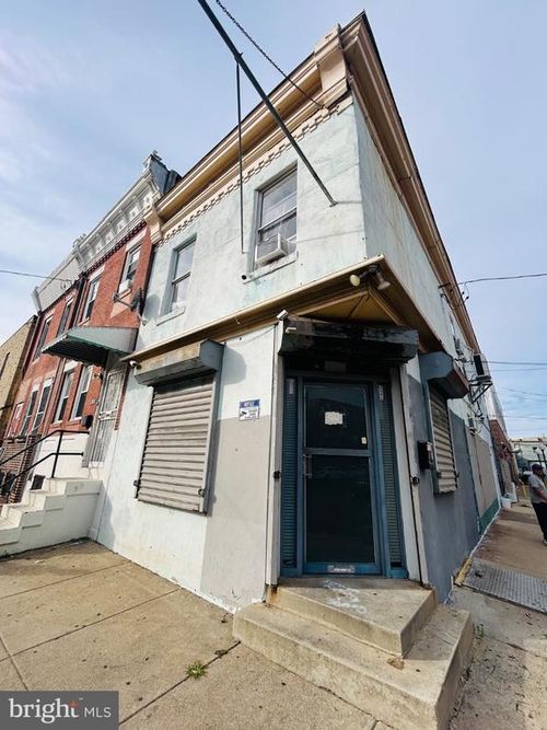 915 Snyder Ave, PHILADELPHIA, PA, 19148-2357 | Card Image
