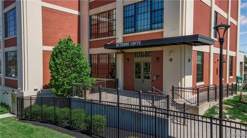 401-2915 Main Street, Buffalo, NY, 14214 | Card Image