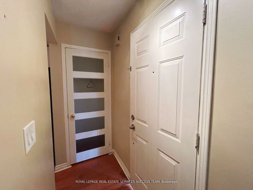 213-101 Bristol Rd E, Mississauga, ON, L4Z3P4 | Card Image