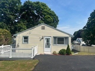 Berkley St, Peabody, MA 01960