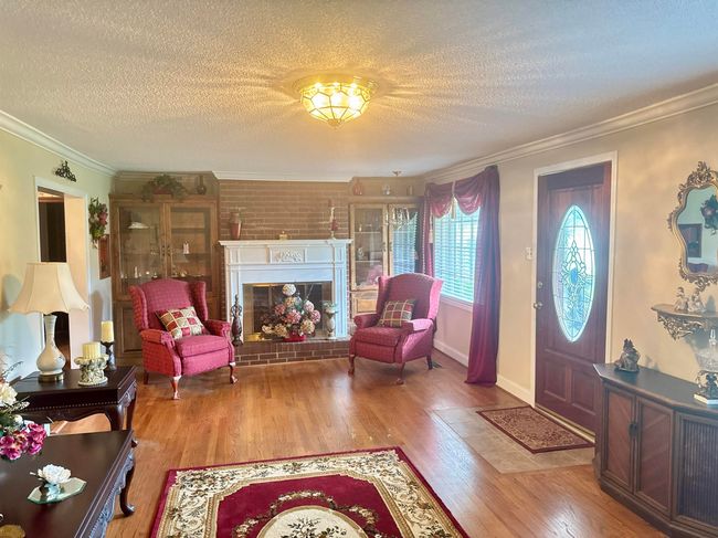 8627 Valley Falls Rd, House other with 3 bedrooms, 2 bathrooms and null parking in Boiling Springs SC | Image 14