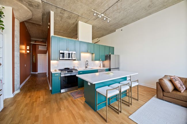 UNIT-402 - 320 21 St St, Condo with 1 bedrooms, 1 bathrooms and 1 parking in CHICAGO IL | Image 7