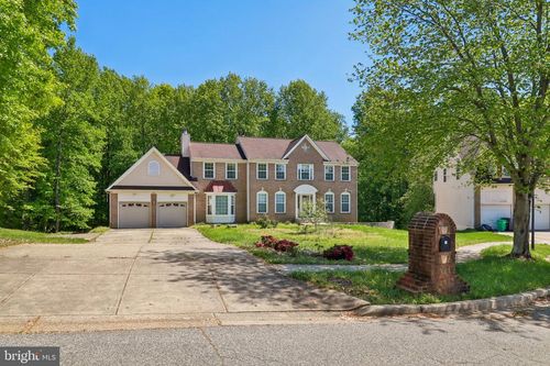 9712 Thornville Dr, Fort Washington, MD, 20744-3957 | Card Image