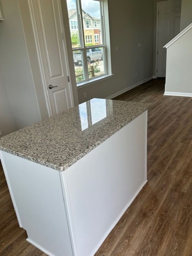 UNIT-101 - 1015 Vista View Dr, Condo with 3 bedrooms, 3 bathrooms and 2 parking in Georgetown TX | Image 14