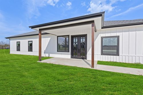 1706 County Road 35400, Sumner, TX, 75486-5131 | Card Image