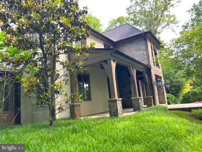8820 Burning Tree Rd, House other with 6 bedrooms, 7 bathrooms and null parking in BETHESDA MD | Image 13