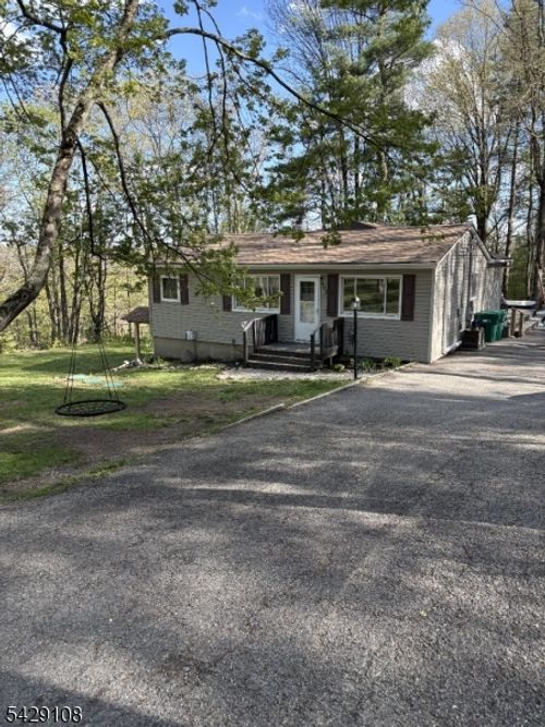 902 S Beach Trl, Newton, NJ, 07860-4159 | Card Image