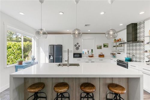 7430 Meldin Ct, NAPLES, FL, 34104-9446 | Card Image