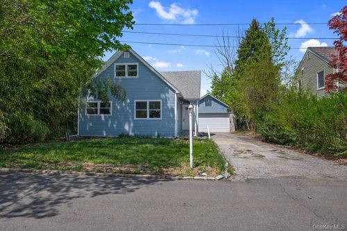 16 First St, Spring Valley, NY, 10977-3854 | Card Image