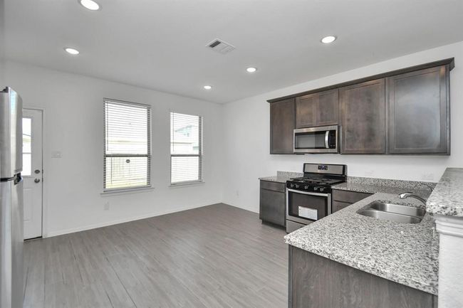 25489 Northpark Spruce Dr, House other with 5 bedrooms, 3 bathrooms and 2 parking in Porter TX | Image 7