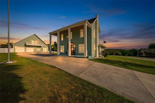 835 Butch Cassidy Ln, EUSTIS, FL, 32726-5120 | Card Image