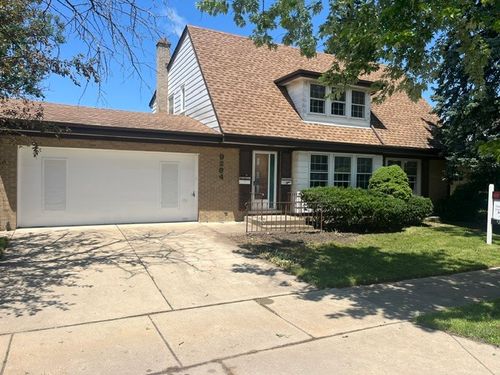 9264 N Courtland Drive, Niles, IL, 60714 | Card Image