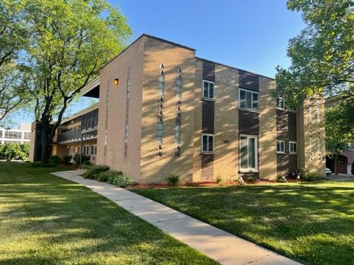 b6-1019 Peterson Ave, Park Ridge, IL, 60068-5176 | Card Image