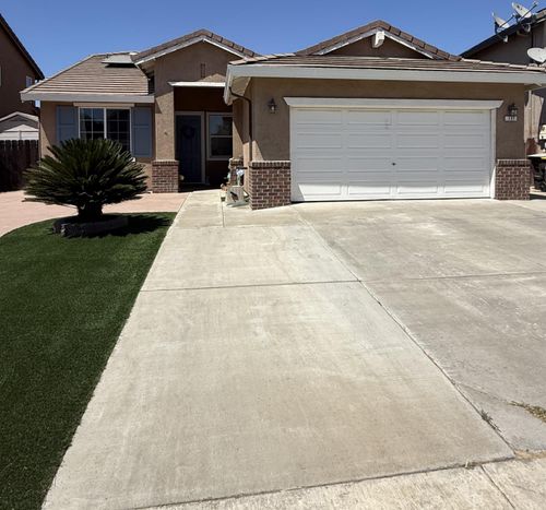 127 Argillite Ave, Lathrop, CA, 95330-8829 | Card Image