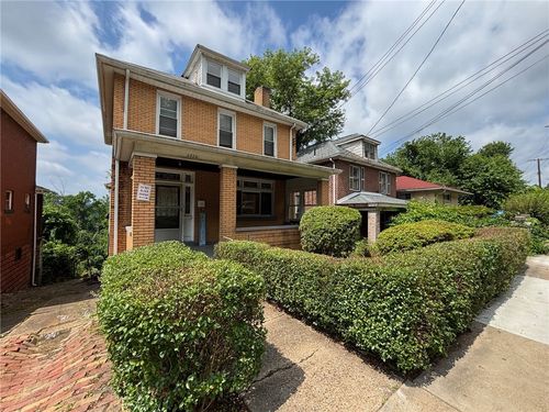 2728 Woodstock Ave, Swissvale, PA, 15218-2216 | Card Image