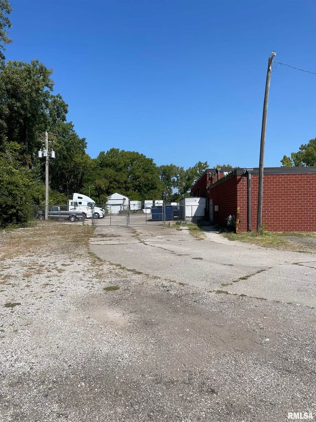 1908 E Euclid Ave, Home with 0 bedrooms, 0 bathrooms and null parking in Des Moines IA | Image 4
