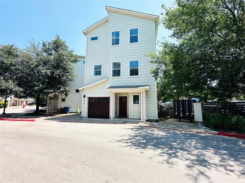 38-2716 Halcyon Dr, Austin, TX, 78702-2902 | Card Image