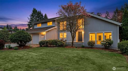 19832 156th Ave Ne, Woodinville, WA, 98072-7002 | Card Image