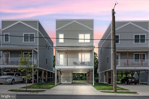227 Wilder Ave, COLONIAL BEACH, VA, 22443-2362 | Card Image