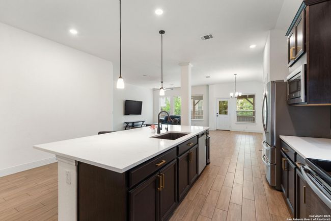 2018 Cullum Park, House other with 3 bedrooms, 2 bathrooms and null parking in San Antonio TX | Image 8
