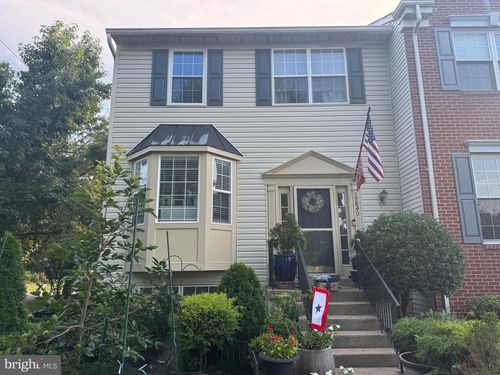 13840 Ashington Ct, CENTREVILLE, VA, 20120-5217 | Card Image