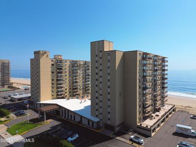 10I - 45 Ocean Avenue, Condo with 2 bedrooms, 2 bathrooms and 1 parking in Monmouth Beach NJ | Image 1