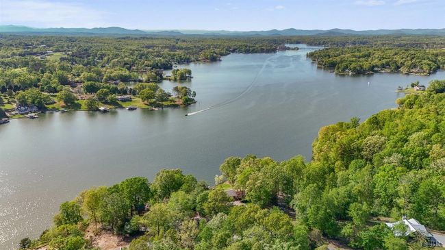 106 Catlett Ct, House other with 4 bedrooms, 2 bathrooms and null parking in Moneta VA | Image 17