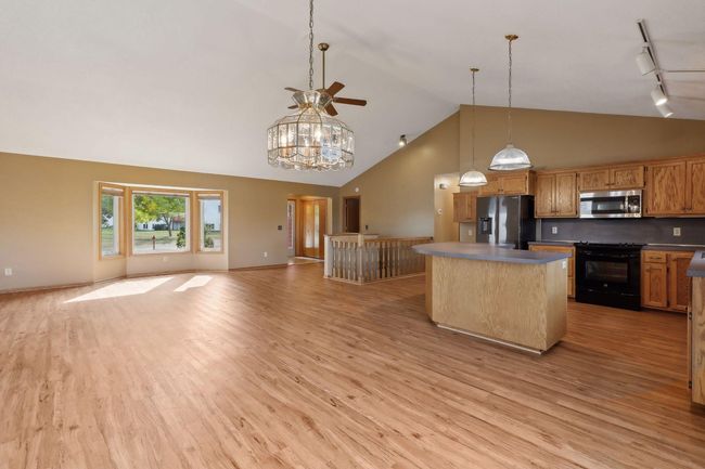 Great space to entertain | Image 10
