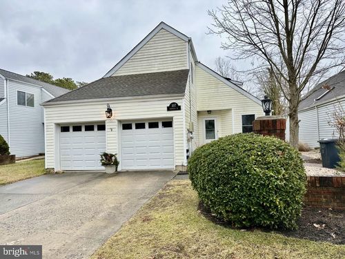 107 Deerfield Dr, Manahawkin, NJ, 08050-5444 | Card Image