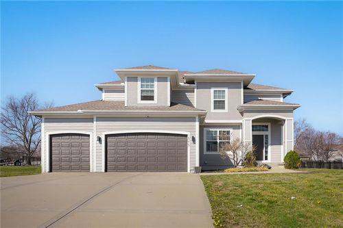 16210 Kentucky View Dr, Belton, MO, 64012-5486 | Card Image