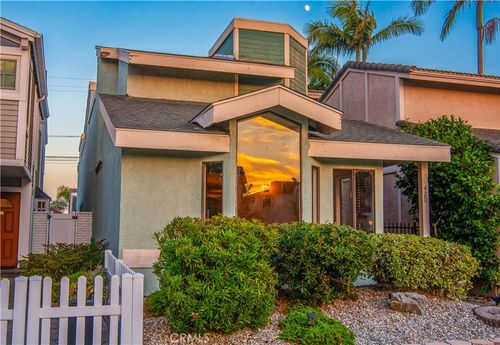 420 19th St, Huntington Beach, CA, 92648-3812 | Card Image