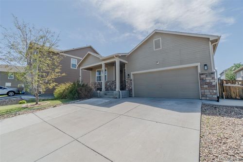 387 Jewel St, Lochbuie, CO, 80603-5846 | Card Image