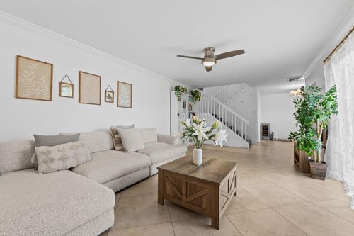 9995-9995 Nw 6th Ct, Plantation, FL, 33324-4916 | Card Image