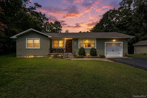 499 Old Dutch Hollow Rd, Monroe, NY, 10950-4567 | Card Image