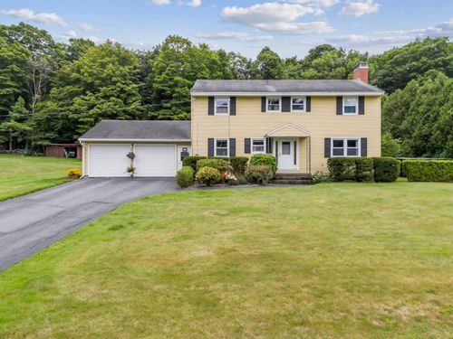 27 Hillcrest Drive, Lebanon, NH, 03766 | Card Image