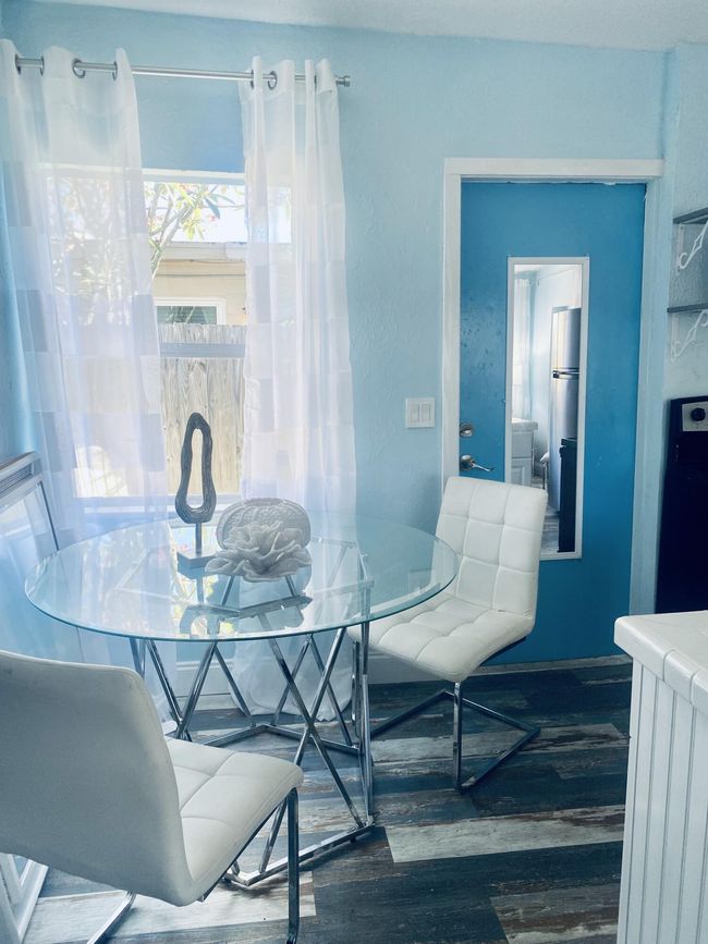 B - 725 S Orlando Ave, Home with 2 bedrooms, 1 bathrooms and null parking in Cocoa Beach FL | Image 6