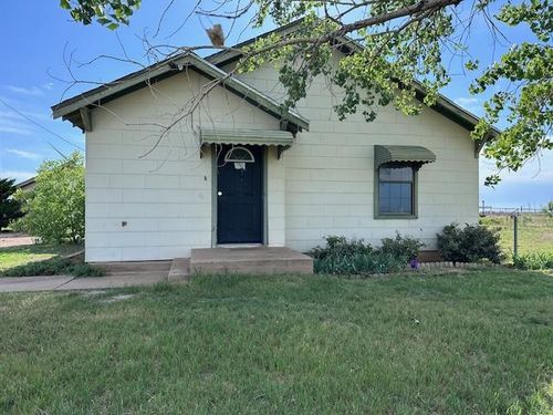 999 S County Road 183, Snyder, TX, 79549-8829 | Card Image
