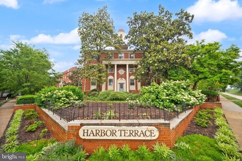 4-1311 E Abingdon Dr, ALEXANDRIA, VA, 22314-1155 | Card Image