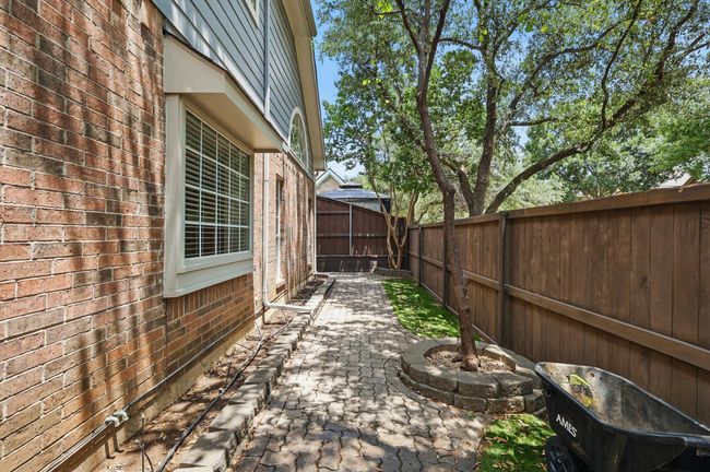 14620 Windsor Ct, House other with 3 bedrooms, 3 bathrooms and null parking in Addison TX | Image 20