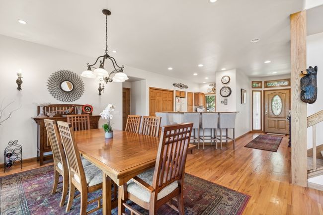 Dining Area | Image 23