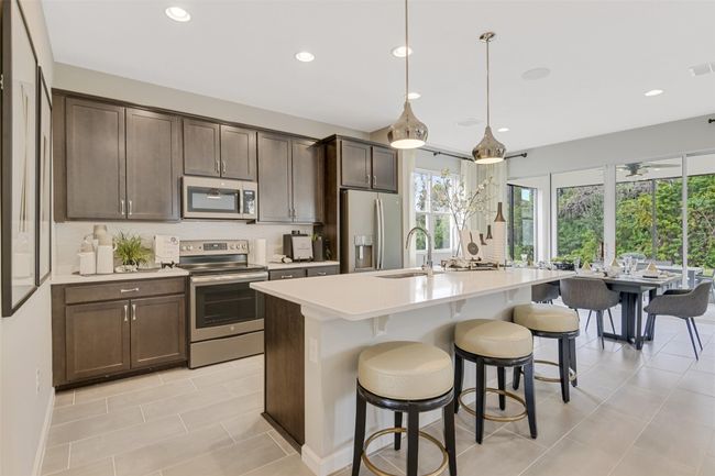 96083 Carrera Way, Home with 5 bedrooms, 3 bathrooms and null parking in Fernandina Beach FL | Image 4