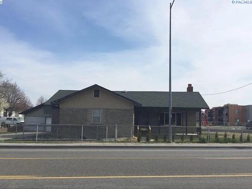 408 N Volland St, Kennewick, WA, 99336-2116 | Card Image