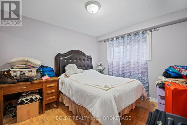 5032 Heather Ave, House other with 6 bedrooms, 4 bathrooms and 6 parking in Niagara Falls ON | Image 17