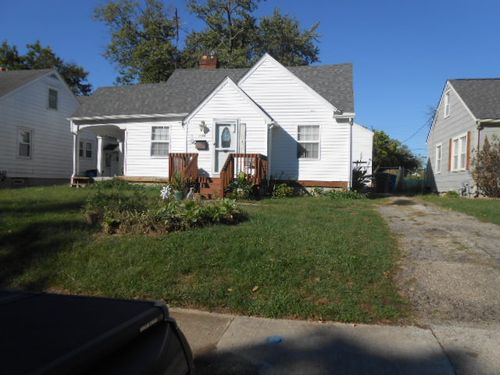 2055 Parkhill Dr, Dayton, OH, 45406-2717 | Card Image